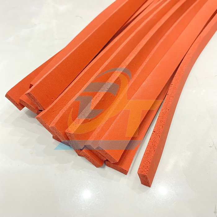 Silicon xốp đỏ chịu nhiệt 8x20mm d&agrave;i 1m
