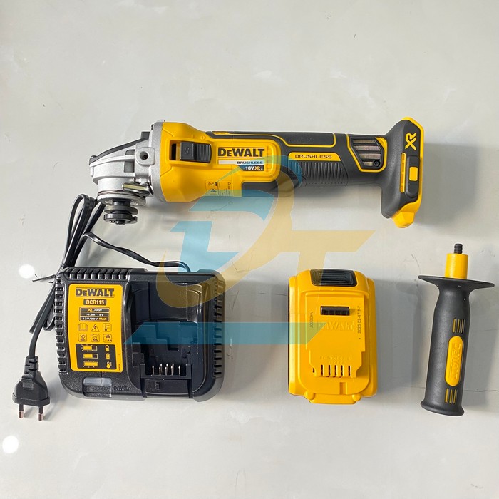 M&aacute;y m&agrave;i d&ugrave;ng pin 18V DeWALT DCG405