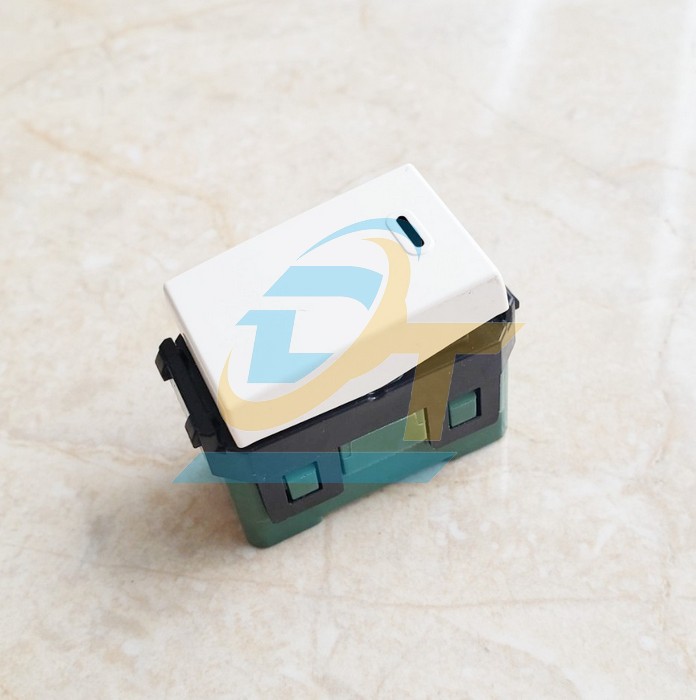 C&ocirc;ng tắc 1 chiều Wide Panasonic WEV5001SW