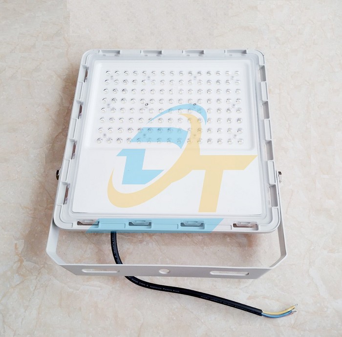 Đ&egrave;n led kho lạnh 100W 6500K (Cordroom Light)