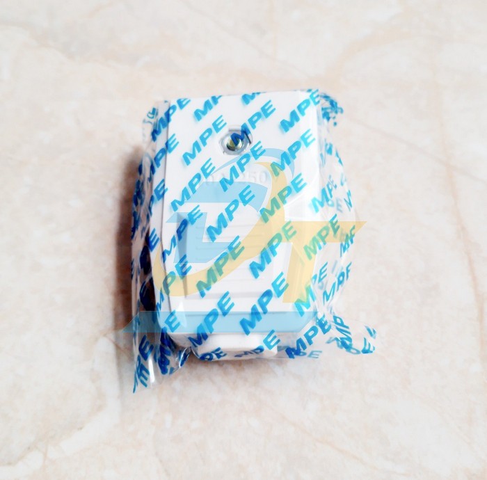 Ph&iacute;ch cắm c&aacute;i MPE PL3