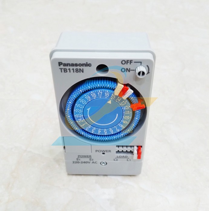 C&ocirc;ng tắc đồng hồ hẹn giờ 220-240V Panasonic TB 118NE7V