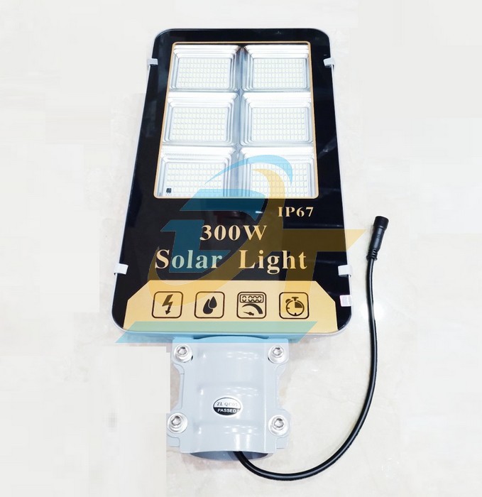 Đ&egrave;n đường năng lượng mặt trời Solar Light 300W 6500K