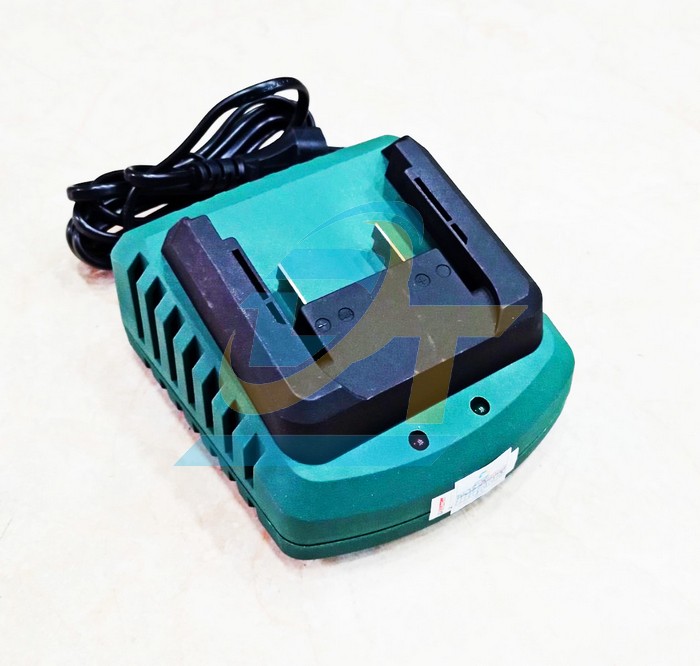 Sạc pin 21V 2.5A Dekton M21-S25A