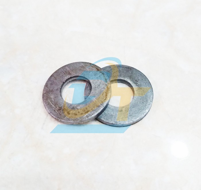 Long đền phẳng th&eacute;p đen M12x24