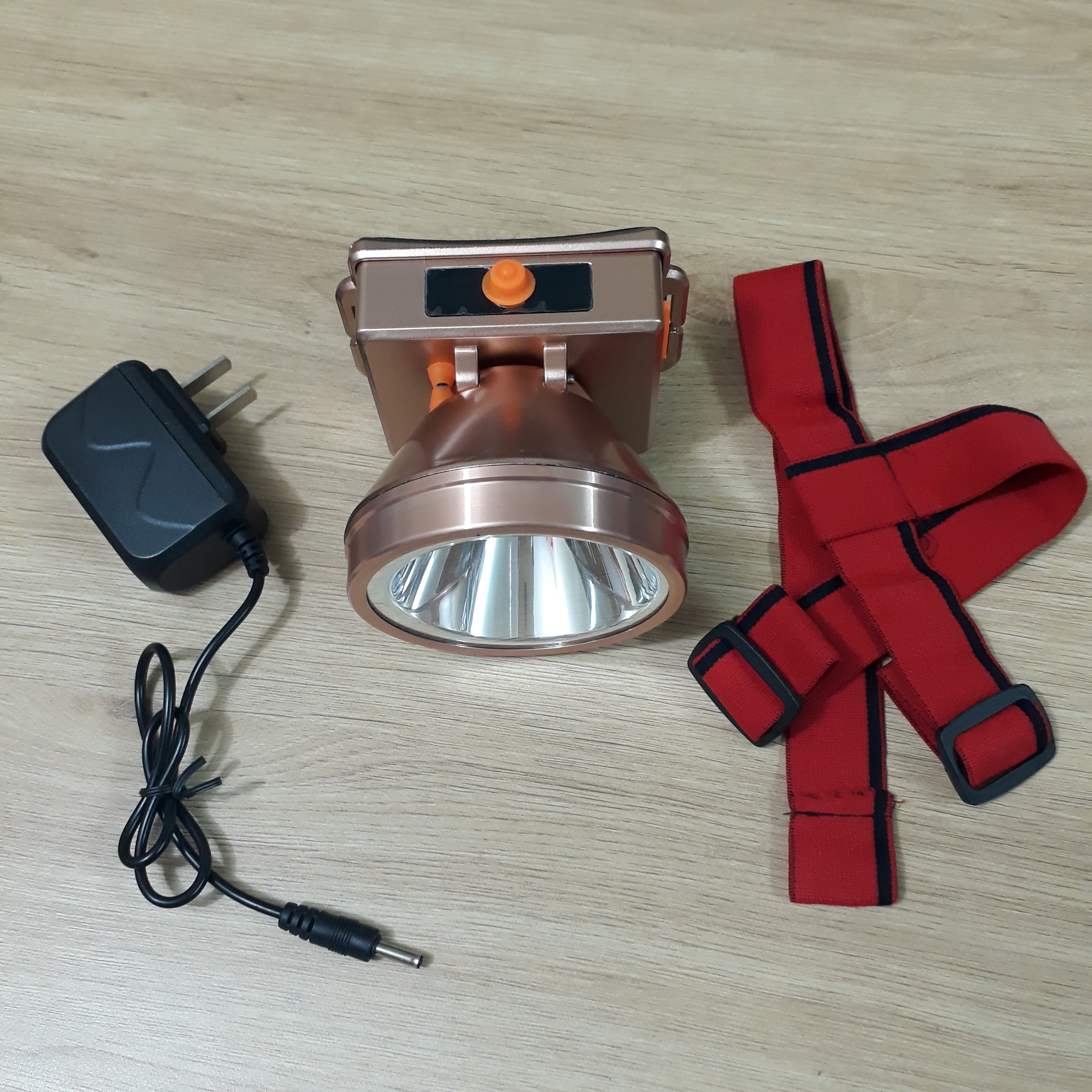 Đ&egrave;n pin đội đầu 100W ThaiLand No.004 Thailand | Gi&aacute; rẻ nhất - C&ocirc;ng Ty TNHH Thương Mại Dịch Vụ Đạt T&acirc;m