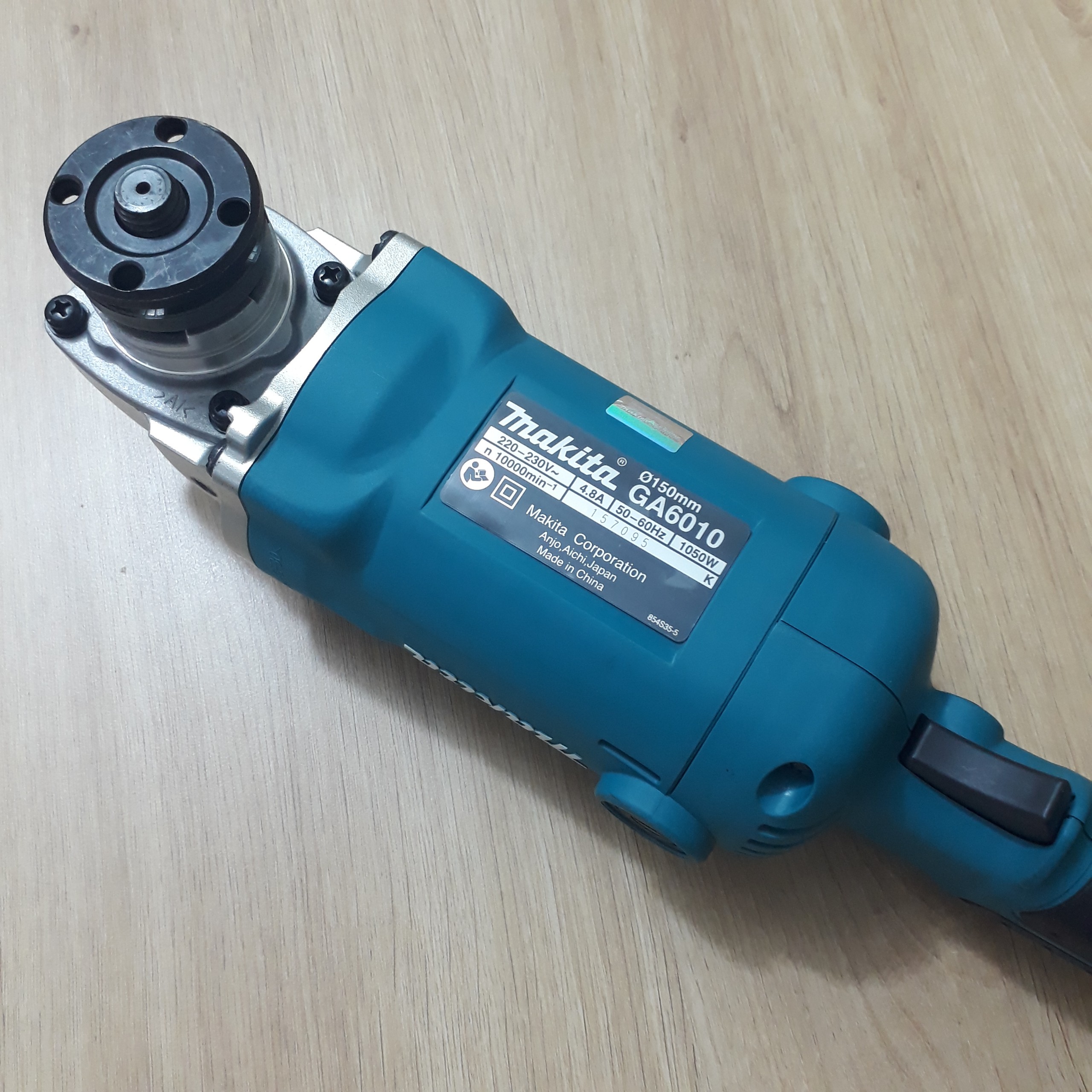 M&aacute;y m&agrave;i g&oacute;c 150mm Makita GA6010 GA6010 Makita | Gi&aacute; rẻ nhất - C&ocirc;ng Ty TNHH Thương Mại Dịch Vụ Đạt T&acirc;m