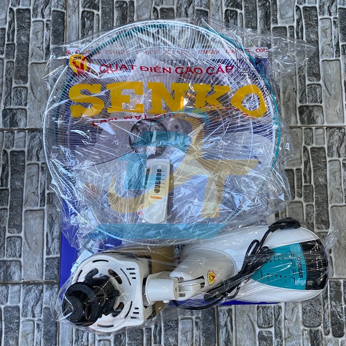 Quạt treo tường Senko TR1628 (c&oacute; remote) TR1628 Sankyo | Gi&aacute; rẻ nhất - C&ocirc;ng Ty TNHH Thương Mại Dịch Vụ Đạt T&acirc;m