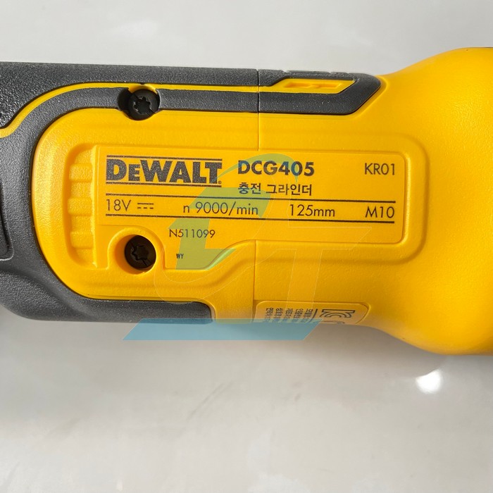 M&aacute;y m&agrave;i d&ugrave;ng pin 18V DeWALT DCG405 DCG405 DEWALT | Gi&aacute; rẻ nhất - C&ocirc;ng Ty TNHH Thương Mại Dịch Vụ Đạt T&acirc;m