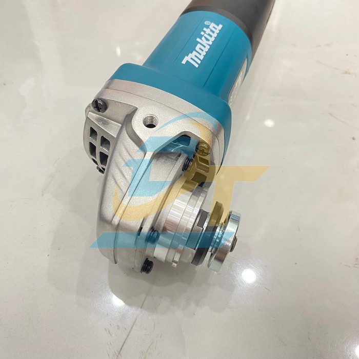 M&aacute;y m&agrave;i g&oacute;c 100mm Makita 9553B 9553B Makita | Gi&aacute; rẻ nhất - C&ocirc;ng Ty TNHH Thương Mại Dịch Vụ Đạt T&acirc;m