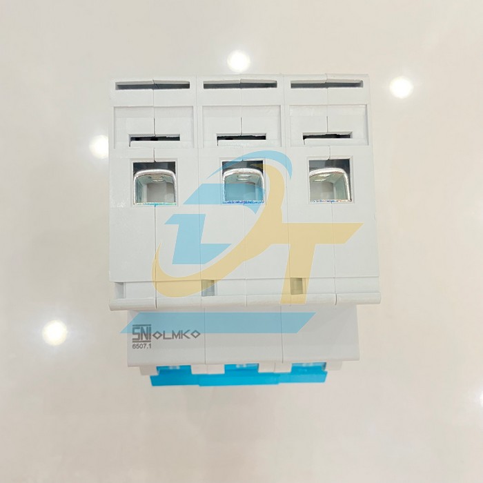 Cầu dao tự dộng 3P 32A 10kA Shihlin BHA33 BHA33 Shihlin | Gi&aacute; rẻ nhất - C&ocirc;ng Ty TNHH Thương Mại Dịch Vụ Đạt T&acirc;m