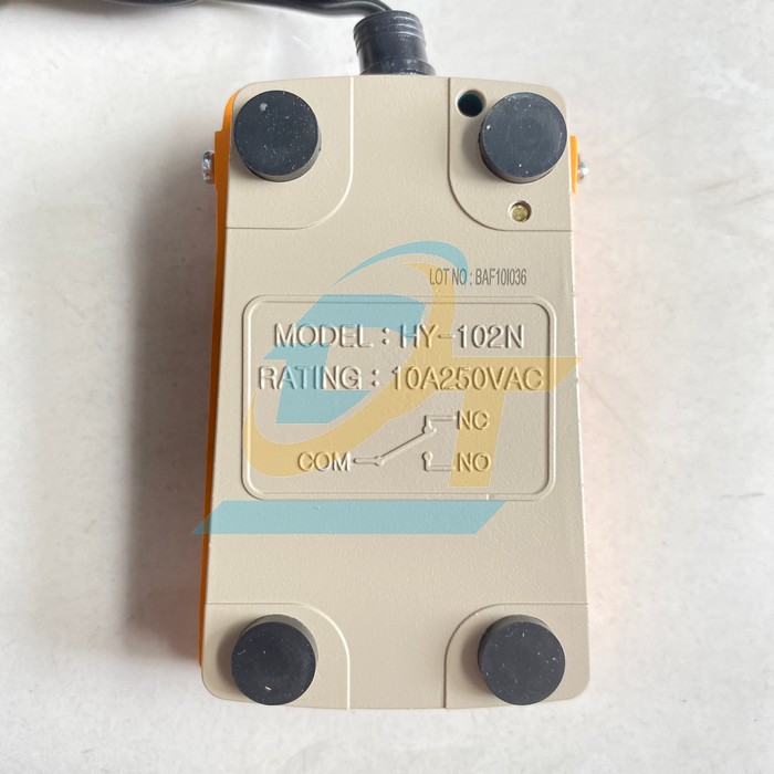 C&ocirc;ng tắc b&agrave;n đạp Hanyoung HY-102N HY-102N Hanyoung | Gi&aacute; rẻ nhất - C&ocirc;ng Ty TNHH Thương Mại Dịch Vụ Đạt T&acirc;m