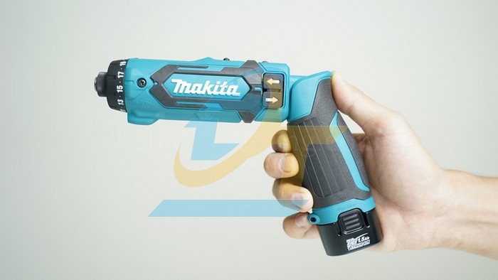 M&aacute;y vặn v&iacute;t d&ugrave;ng pin Makita 7.2V DF012DSE DF012DSE Makita | Gi&aacute; rẻ nhất - C&ocirc;ng Ty TNHH Thương Mại Dịch Vụ Đạt T&acirc;m
