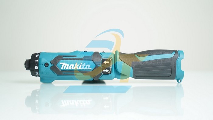 M&aacute;y vặn v&iacute;t d&ugrave;ng pin Makita 7.2V DF012DSE DF012DSE Makita | Gi&aacute; rẻ nhất - C&ocirc;ng Ty TNHH Thương Mại Dịch Vụ Đạt T&acirc;m
