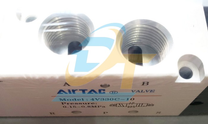 Van điện từ kh&iacute; n&eacute;n AC220V Airtac 4V330C-10 4V330C-10 Airtac | Gi&aacute; rẻ nhất - C&ocirc;ng Ty TNHH Thương Mại Dịch Vụ Đạt T&acirc;m