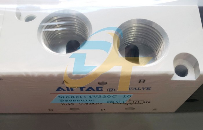 Van điện từ kh&iacute; n&eacute;n AC220V Airtac 4V330C-10 4V330C-10 Airtac | Gi&aacute; rẻ nhất - C&ocirc;ng Ty TNHH Thương Mại Dịch Vụ Đạt T&acirc;m