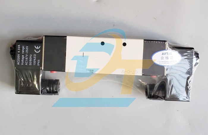 Van điện từ kh&iacute; n&eacute;n AC220V Airtac 4V330C-10 4V330C-10 Airtac | Gi&aacute; rẻ nhất - C&ocirc;ng Ty TNHH Thương Mại Dịch Vụ Đạt T&acirc;m