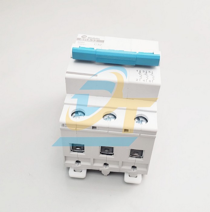 Cầu dao tự động 3P 32A 6kA Shihlin BHA33C32  Shihlin | Gi&aacute; rẻ nhất - C&ocirc;ng Ty TNHH Thương Mại Dịch Vụ Đạt T&acirc;m