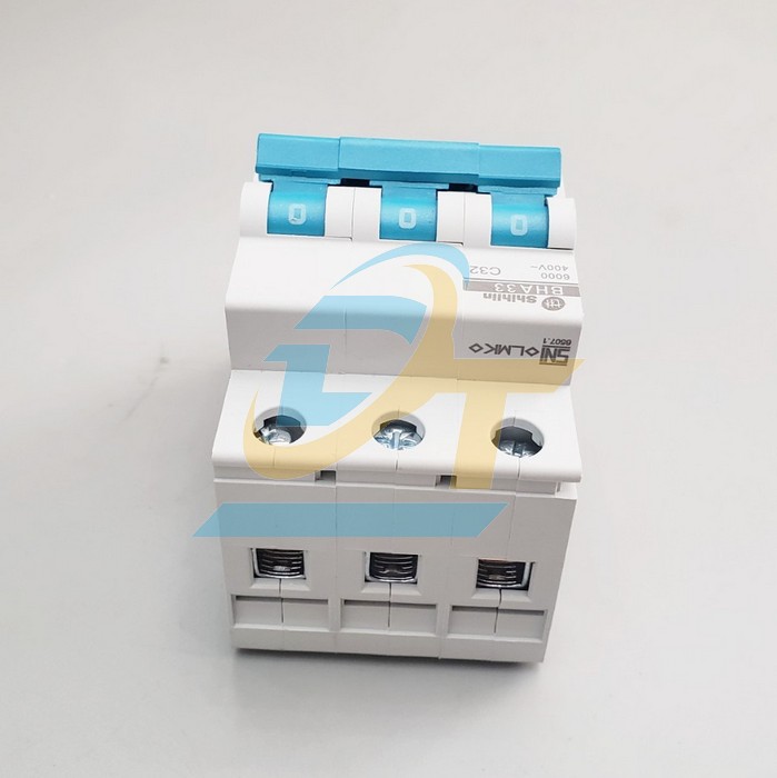 Cầu dao tự động 3P 32A 6kA Shihlin BHA33C32  Shihlin | Gi&aacute; rẻ nhất - C&ocirc;ng Ty TNHH Thương Mại Dịch Vụ Đạt T&acirc;m