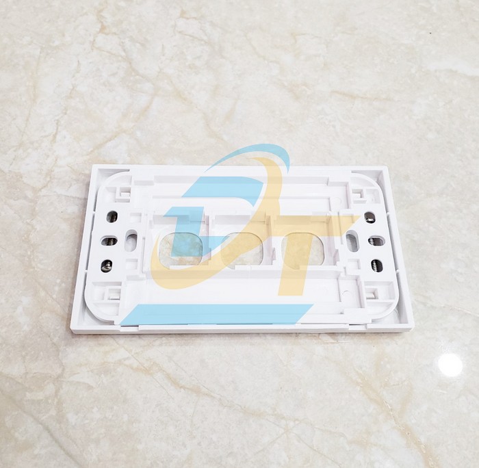 Mặt 3 c&ocirc;ng tắc Sino S183/X  Sino | Gi&aacute; rẻ nhất - C&ocirc;ng Ty TNHH Thương Mại Dịch Vụ Đạt T&acirc;m