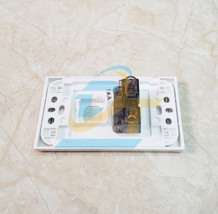Ổ cắm đơn 2 chấu 16A với 1 lỗ Sino S18UX S18UX Sino | Gi&aacute; rẻ nhất - C&ocirc;ng Ty TNHH Thương Mại Dịch Vụ Đạt T&acirc;m