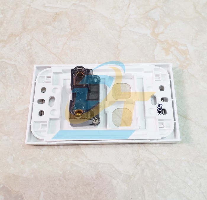 Ổ cắm đơn 2 chấu 16A với 2 lỗ Sino S18UXX S18UXX Sino | Gi&aacute; rẻ nhất - C&ocirc;ng Ty TNHH Thương Mại Dịch Vụ Đạt T&acirc;m
