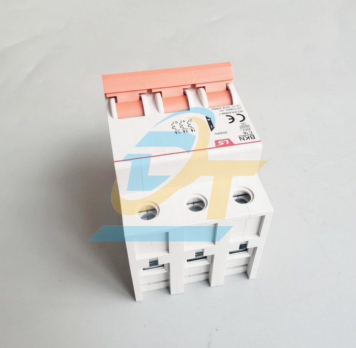 Cầu dao tự động MCB 3P-16A-6kA LS BKN-C16 BKN-C16 LS | Gi&aacute; rẻ nhất - C&ocirc;ng Ty TNHH Thương Mại Dịch Vụ Đạt T&acirc;m