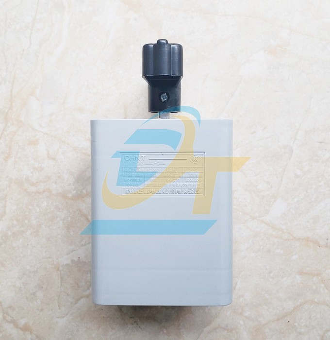 C&ocirc;ng tắc đảo chiều 3 pha 20A Chint HY2 HY2 CHINT | Gi&aacute; rẻ nhất - C&ocirc;ng Ty TNHH Thương Mại Dịch Vụ Đạt T&acirc;m