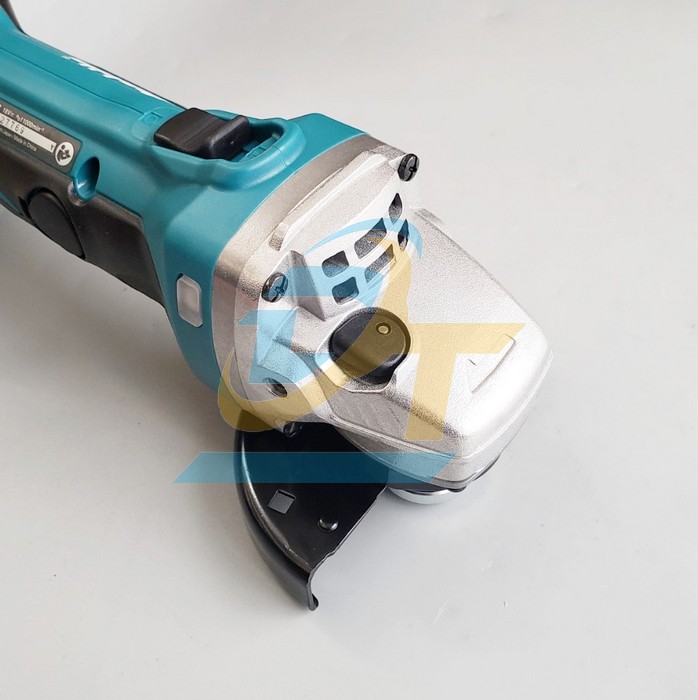 M&aacute;y m&agrave;i g&oacute;c 100mm d&ugrave;ng pin 18V Makita DGA402Z (kh&ocirc;ng k&egrave;m pin sạc) DGA402Z Makita | Gi&aacute; rẻ nhất - C&ocirc;ng Ty TNHH Thương Mại Dịch Vụ Đạt T&acirc;m