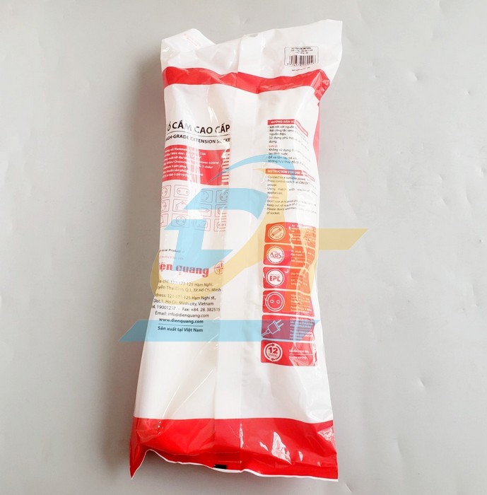Ổ cắm 5 lỗ 3 chấu d&acirc;y 5m Điện Quang ĐQ ESK5W.SM750L ĐQ ESK5W.SM750L DienQuang | Gi&aacute; rẻ nhất - C&ocirc;ng Ty TNHH Thương Mại Dịch Vụ Đạt T&acirc;m
