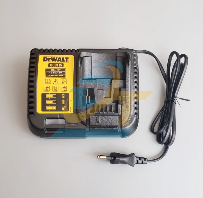 M&aacute;y siết bu l&ocirc;ng d&ugrave;ng pin 20V Dewalt DCF911 DCF911 DEWALT | Gi&aacute; rẻ nhất - C&ocirc;ng Ty TNHH Thương Mại Dịch Vụ Đạt T&acirc;m