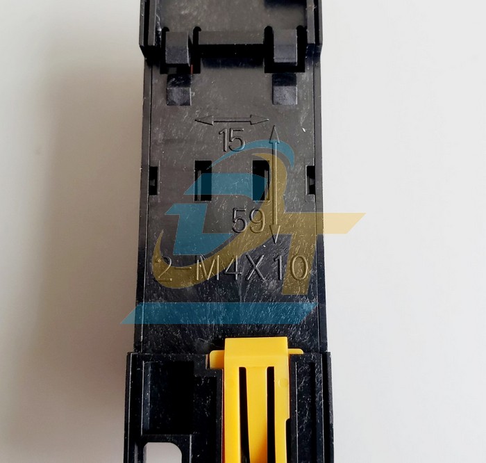 Đế 8 ch&acirc;n cho Relay MY2N Omron PYFZ-08-E PYFZ-08-E Omron | Gi&aacute; rẻ nhất - C&ocirc;ng Ty TNHH Thương Mại Dịch Vụ Đạt T&acirc;m