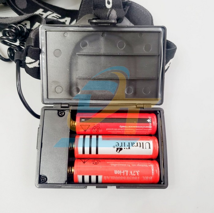 Đ&egrave;n Pin đội đầu b&oacute;ng 20W si&ecirc;u s&aacute;ng zoom xa gần UltraFire T70  China | Gi&aacute; rẻ nhất - C&ocirc;ng Ty TNHH Thương Mại Dịch Vụ Đạt T&acirc;m