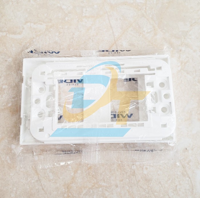 Mặt d&ugrave;ng cho 2 thiết bị Panasonic Wide WEV68020SW WEV68020SW Panasonic | Gi&aacute; rẻ nhất - C&ocirc;ng Ty TNHH Thương Mại Dịch Vụ Đạt T&acirc;m