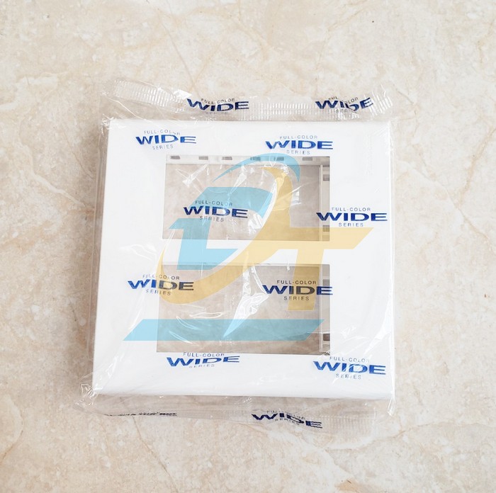 Mặt d&ugrave;ng cho 6 thiết bị Panasonic Wide WEV68060SW WEV68060SW Panasonic | Gi&aacute; rẻ nhất - C&ocirc;ng Ty TNHH Thương Mại Dịch Vụ Đạt T&acirc;m