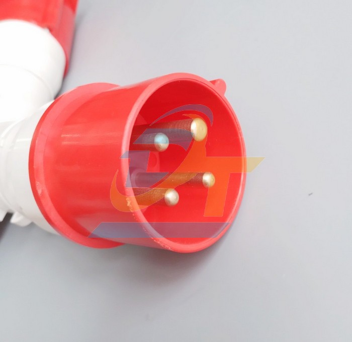 Ổ cắm c&ocirc;ng nghiệp 4P-32A-415V IP44 chia 3 MDCE-MD1024 MD1024 VietNam | Gi&aacute; rẻ nhất - C&ocirc;ng Ty TNHH Thương Mại Dịch Vụ Đạt T&acirc;m