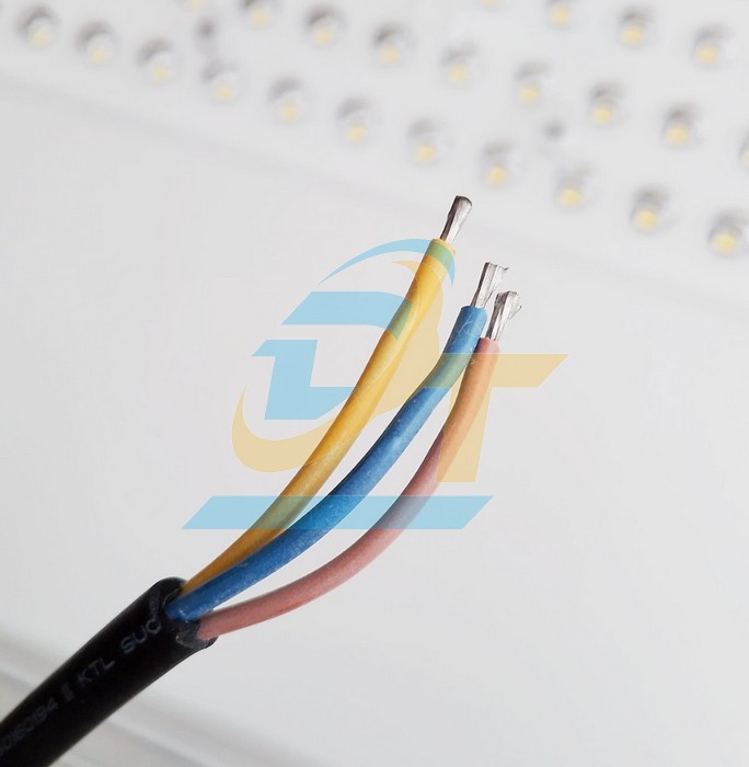 Đ&egrave;n led kho lạnh 100W 6500K (Cordroom Light)  VietNam | Gi&aacute; rẻ nhất - C&ocirc;ng Ty TNHH Thương Mại Dịch Vụ Đạt T&acirc;m