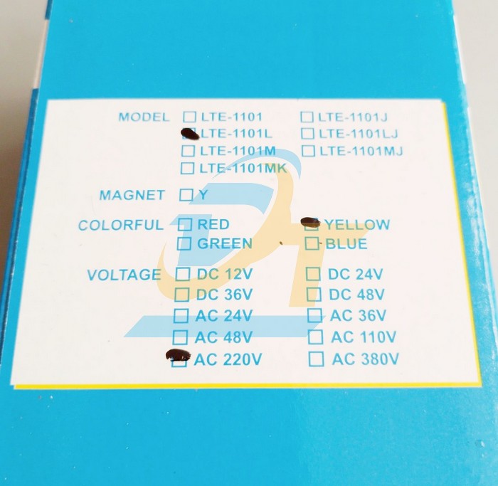 Đ&egrave;n xoay Led 220V kh&ocirc;ng c&ograve;i hụ LTE-1101L (M&agrave;u v&agrave;ng) LTE-1101LJ VietNam | Gi&aacute; rẻ nhất - C&ocirc;ng Ty TNHH Thương Mại Dịch Vụ Đạt T&acirc;m
