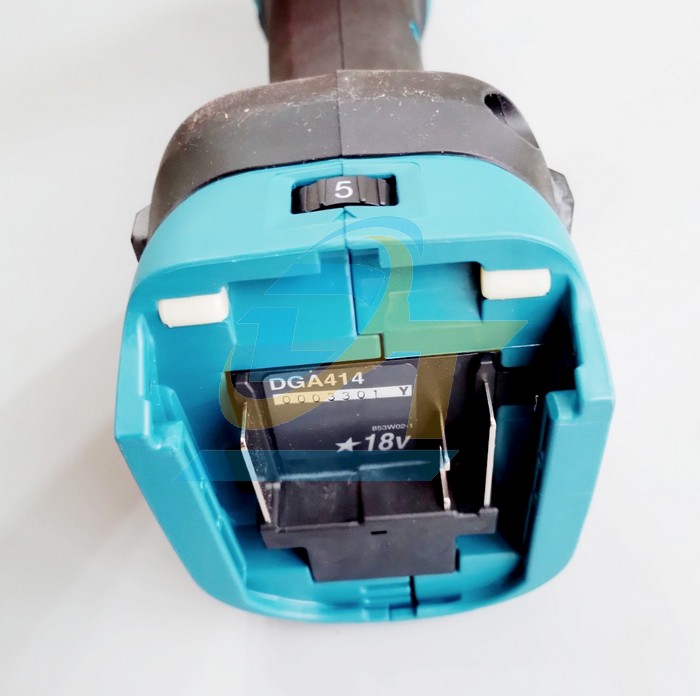 M&aacute;y m&agrave;i g&oacute;c 100mm d&ugrave;ng pin 18V Makita DGA414Z (Kh&ocirc;ng k&egrave;m pin sạc) DGA414Z Makita | Gi&aacute; rẻ nhất - C&ocirc;ng Ty TNHH Thương Mại Dịch Vụ Đạt T&acirc;m