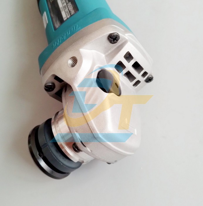 M&aacute;y m&agrave;i g&oacute;c 125mm Makita 9558HN 9558HN Makita | Gi&aacute; rẻ nhất - C&ocirc;ng Ty TNHH Thương Mại Dịch Vụ Đạt T&acirc;m