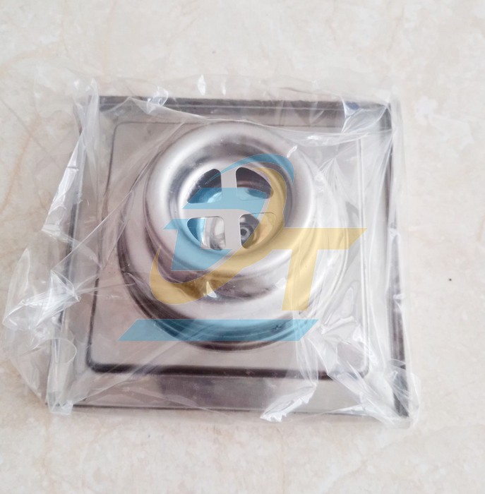 Phễu tho&aacute;t s&agrave;n inox 120x120mm phi 60 Ki&ecirc;n Th&agrave;nh Ph&aacute;t  KienThanhPhat | Gi&aacute; rẻ nhất - C&ocirc;ng Ty TNHH Thương Mại Dịch Vụ Đạt T&acirc;m