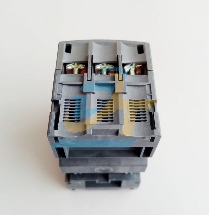 Cầu dao bảo vệ động cơ 3P 2.5-4A Schneider GV2ME08 GV2ME08 SCHNEIDER | Gi&aacute; rẻ nhất - C&ocirc;ng Ty TNHH Thương Mại Dịch Vụ Đạt T&acirc;m