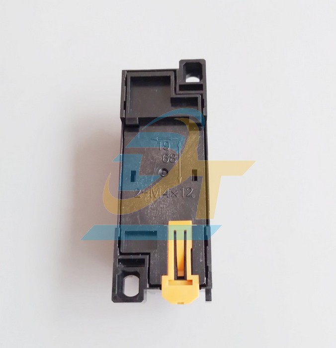 Đế Relay 8 ch&acirc;n cho relay LY2 Omron PTFZ-08-E PTFZ-08-E Omron | Gi&aacute; rẻ nhất - C&ocirc;ng Ty TNHH Thương Mại Dịch Vụ Đạt T&acirc;m