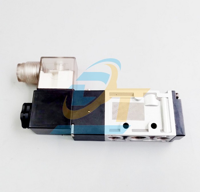 Van điện từ kh&iacute; n&eacute;n STNC TG2521-08 TG2521-08 STNC | Gi&aacute; rẻ nhất - C&ocirc;ng Ty TNHH Thương Mại Dịch Vụ Đạt T&acirc;m