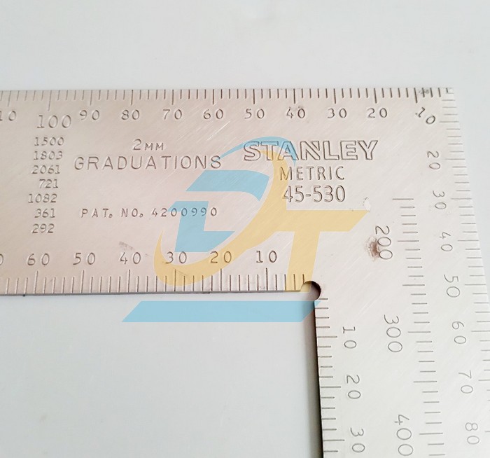 Thước ke g&oacute;c vu&ocirc;ng 600x400mm Stanley 45-530 45-530 Stanley | Gi&aacute; rẻ nhất - C&ocirc;ng Ty TNHH Thương Mại Dịch Vụ Đạt T&acirc;m
