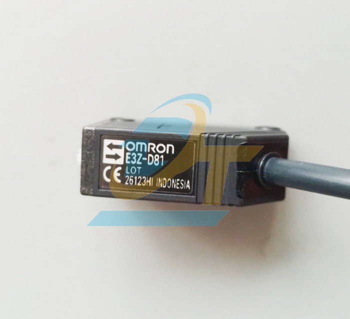 Cảm biến quang Omron E3Z-D81 2M E3Z-D8 Omron | Gi&aacute; rẻ nhất - C&ocirc;ng Ty TNHH Thương Mại Dịch Vụ Đạt T&acirc;m