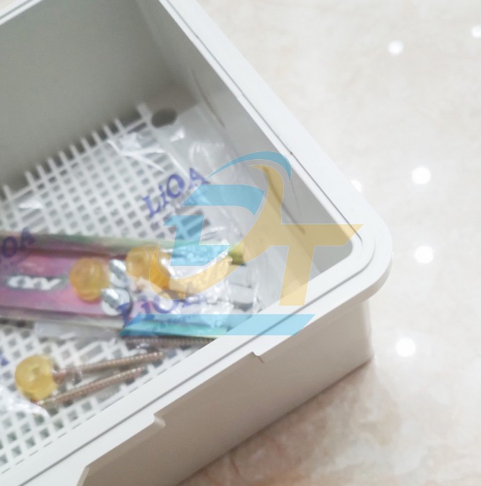 Hộp nhựa kỹ thuật 116x184mm LiOA JL-00C JL-00C LiOA | Gi&aacute; rẻ nhất - C&ocirc;ng Ty TNHH Thương Mại Dịch Vụ Đạt T&acirc;m