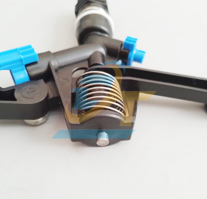 B&eacute;c tưới c&acirc;y nhựa c&aacute;nh đập chỉnh g&oacute;c c&oacute; ốc x&eacute; nước ren ngo&agrave;i 27mm  VietNam | Gi&aacute; rẻ nhất - C&ocirc;ng Ty TNHH Thương Mại Dịch Vụ Đạt T&acirc;m