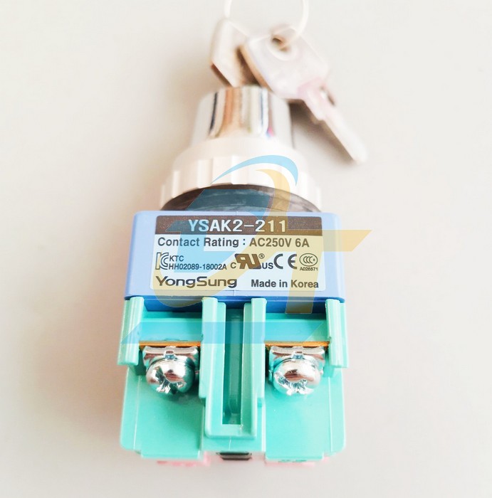 C&ocirc;ng tắc xoay 2 vị tr&iacute; c&oacute; ch&igrave;a kh&oacute;a Yongsung YSAK2-211 YSAK2-211 YONGSUNG | Gi&aacute; rẻ nhất - C&ocirc;ng Ty TNHH Thương Mại Dịch Vụ Đạt T&acirc;m