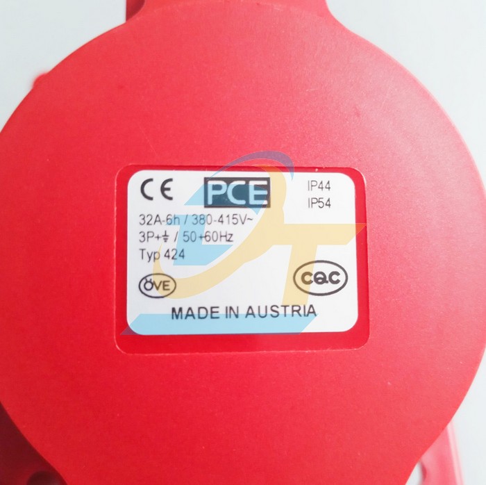 Ổ cắm c&ocirc;ng nghiệp gắn &acirc;m dạng nghi&ecirc;ng 4P 32A 400V IP44 PCE F424-6  PCE | Gi&aacute; rẻ nhất - C&ocirc;ng Ty TNHH Thương Mại Dịch Vụ Đạt T&acirc;m